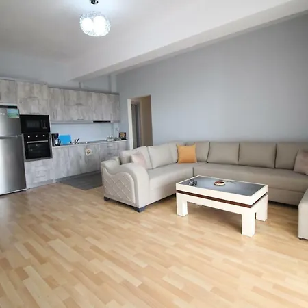Xhemi'S Apartment Sarande Exterior photo